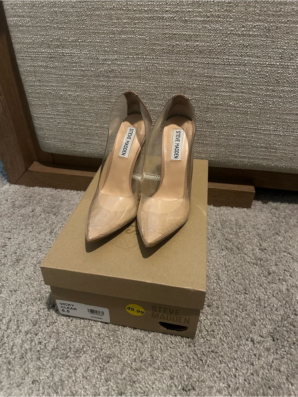 Steve Madden Vicky Clear/Nude Pointed Pump